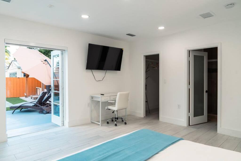 Luxury Retreat 3B ,2Ba Pool , Coral Gables Center Villa Miami Eksteriør billede