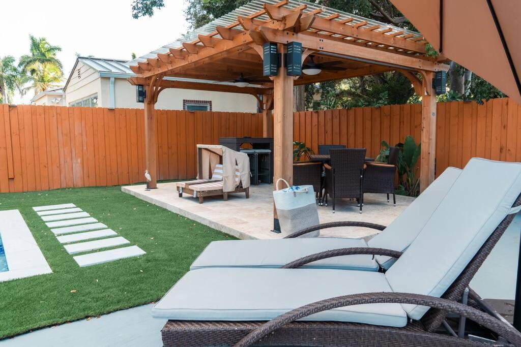 Luxury Retreat 3B ,2Ba Pool , Coral Gables Center Villa Miami Eksteriør billede